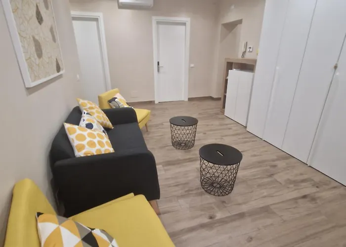بيت ضيافة Cozy Luxury Turati 4*