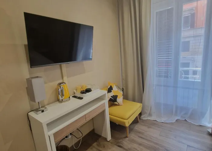 بيت ضيافة Cozy Luxury Turati 4*